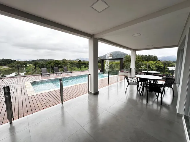 Imagem 2: Belíssimo apartamento com 3 suítes e 133 m² privativos no bairro Capitais