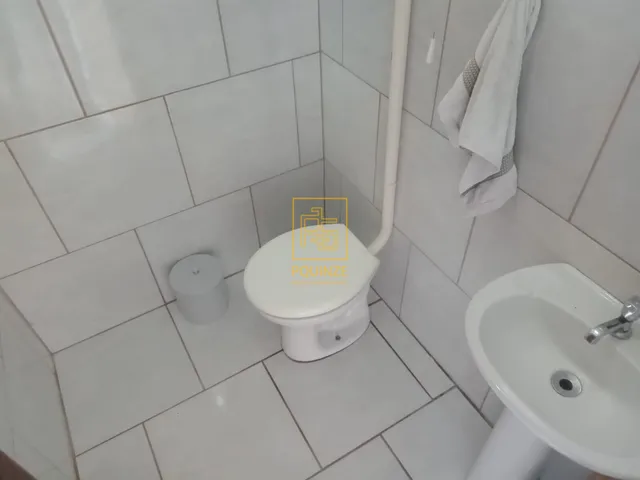 Imagem 4: Casa semi mobiliada com piscina no bairro das Nações