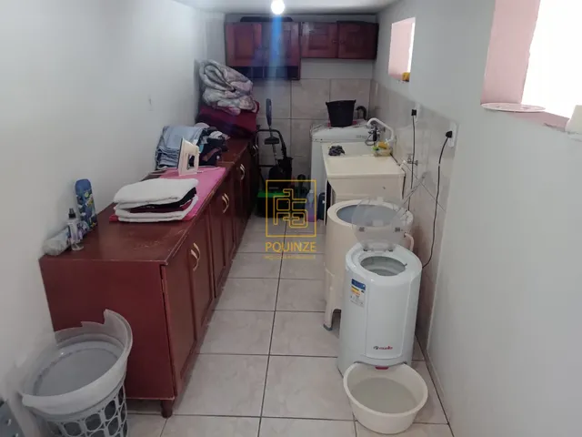 Imagem 2: Casa semi mobiliada com piscina no bairro das Nações