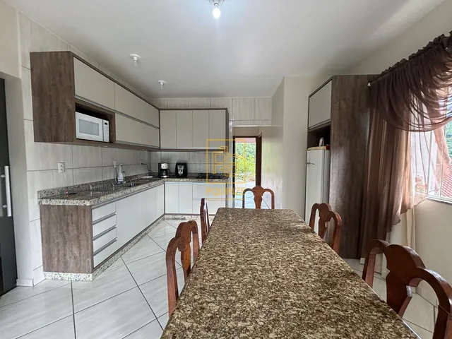 Imagem 12: Belíssima casa no centro de Benedito Novo