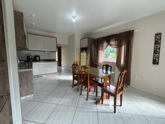 Imagem 4: Belíssima casa no centro de Benedito Novo