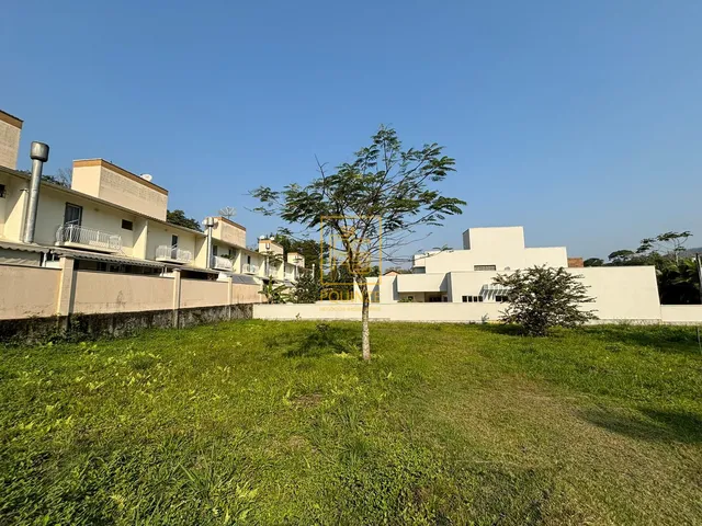 Imagem 2: Terreno Plano à Venda no Bairro das Capitais