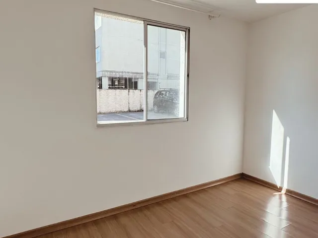 Imagem 14: Apartamento 2 Quartos Térreo e Face Norte no Portão, Curitiba