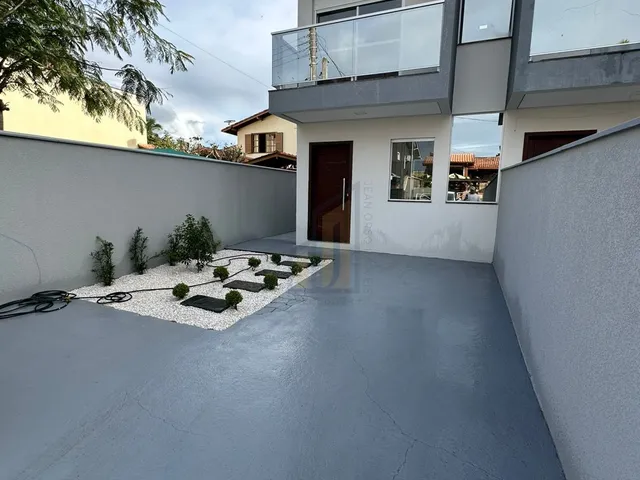 Imagem: Casa à venda no bairro Ingleses do Rio