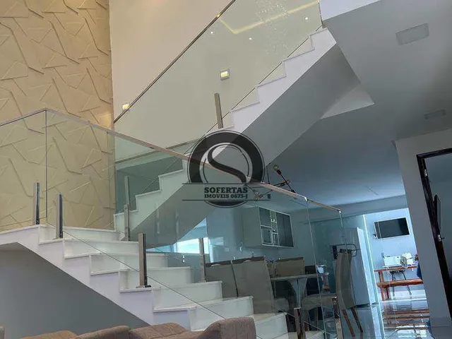 Imagem: Casa Mobiliada à venda com 4 qts em piscina
