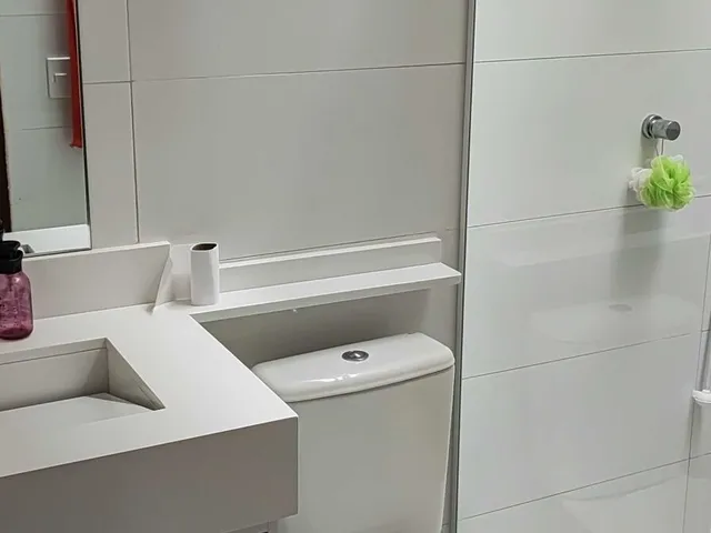 Imagem 16: Casa Mobiliada à venda com 4 qts em piscina em condomínio