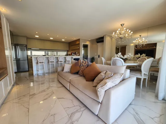 Imagem: O apartamento possui 3 Dormitórios, 1 Suíte, 2 Banheiros,
