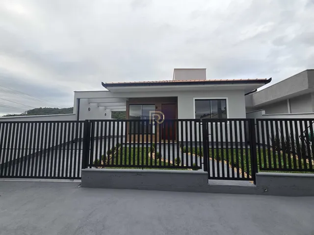 Imagem: Casa unifamiliar em Forquilhas, São José/SC