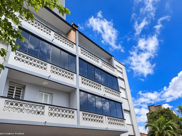 Imagem 1: Apartamento para Venda em Porto Alegre, São Geraldo, 3 Dormitórios, 2 Banheiros