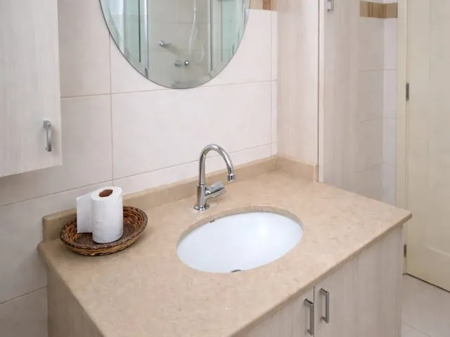 Imagem 6: Apartamento para Venda em Porto Alegre, São Geraldo, 3 Dormitórios, 2 Banheiros