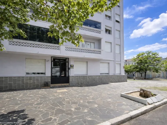 Imagem 4: Apartamento para Venda em Porto Alegre, São Geraldo, 3 Dormitórios, 2 Banheiros