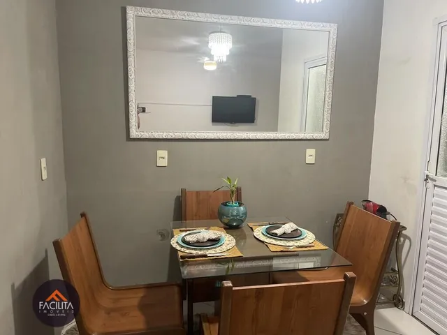 Imagem: O apartamento possui 2 Dormitórios, 1 Suíte, 2 Banheiros,