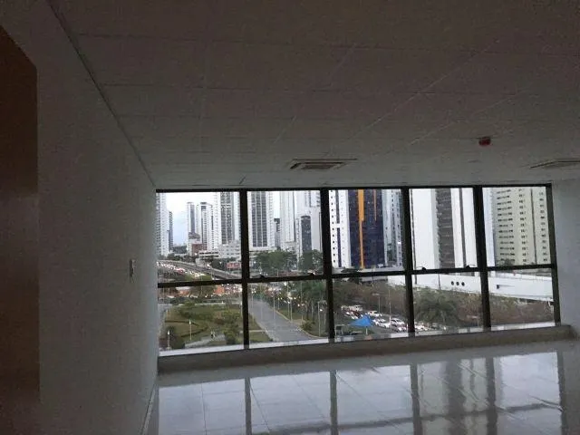 Imagem 12: Empresarial Vicente do Rego Monteiro