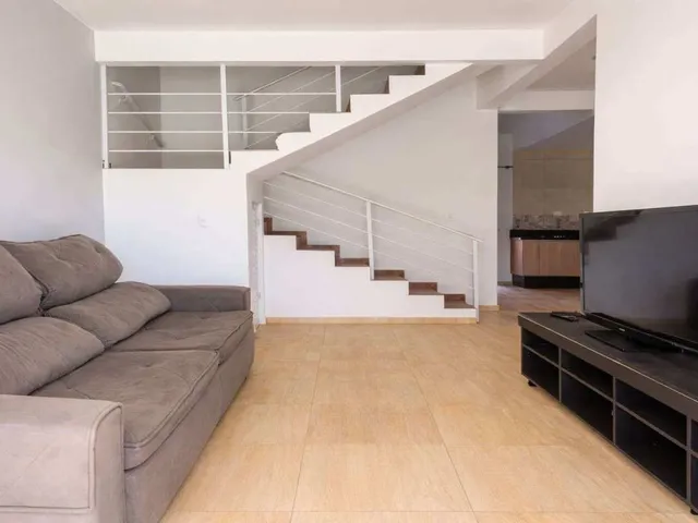 Imagem 2: Sobrado à venda em Guaratuba, BALNEARIO COROADOS, com 4 quartos, 142m²
