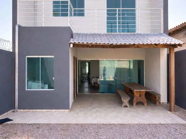 Imagem 7: Sobrado à venda em Guaratuba, BALNEARIO COROADOS, com 4 quartos, 142m²