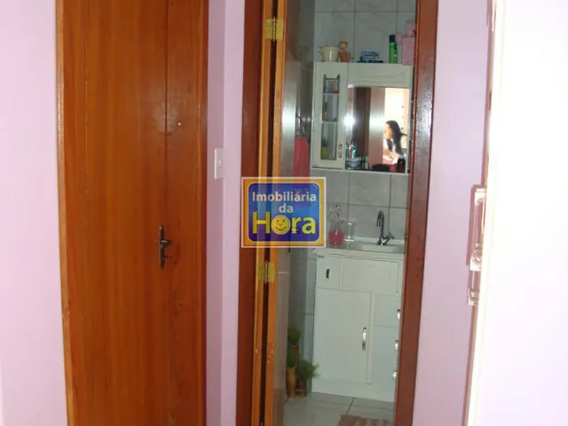 Imagem 2: O MELHOR APARTAMENTO COM DOIS DORMITÓRIO DE TERCEIRO ANDAR DO PARQUE DOS MAIAS