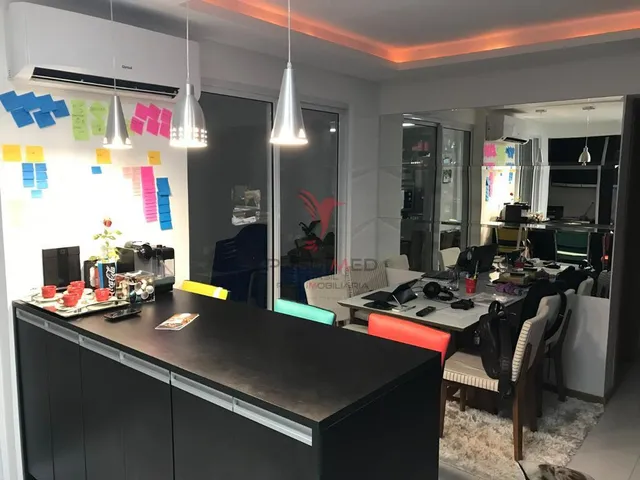 Imagem 5: Apartamento com Duas Suítes e Sacada com Churrasqueira e Duas Garagem