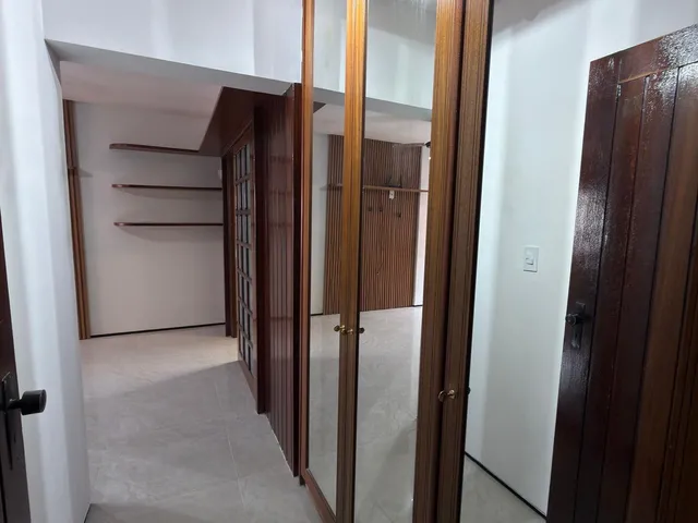 Imagem 11: 03 Quartos Sendo Um Suíte, Móveis Fixos, na Ponta Verde