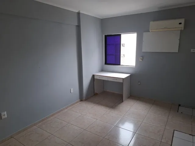 Imagem 15: Apartamento de Luxo com 3 Quartos e 146m² no Rosarinho, Recife-PE 2 Vagas de Garagem