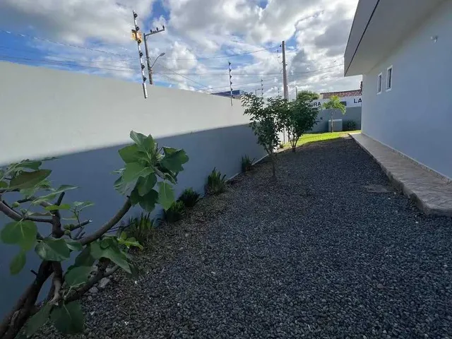 Imagem 10: Casa com 2 dormitórios sendo 1 suíte e 2 vagas de garagem em Barra Velha/SC