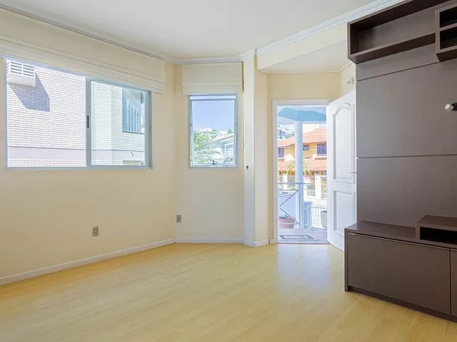 Imagem 16: Casa 5 Dormitórios para venda em Florianópolis - SC
