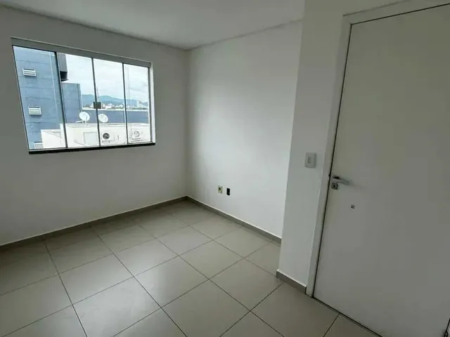 Imagem 6: Apartamento com 2 Dormitórios Sendo 1 Suíte e 1 Vaga de Garagem em Balneário Camboriú/Sc
