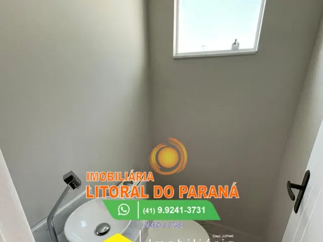 Imagem 13: Sobrado Alto Padrão com 3 quartos sendo um suíte e piscina