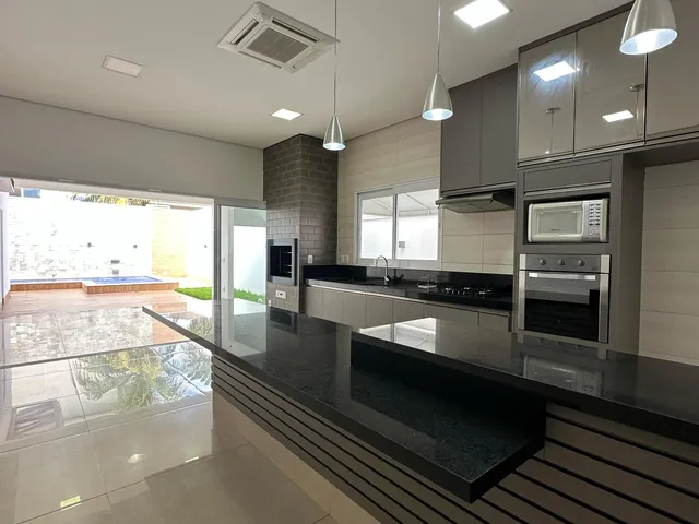 Imagem: Casa Térrea de Alto Padrão no Condomínio