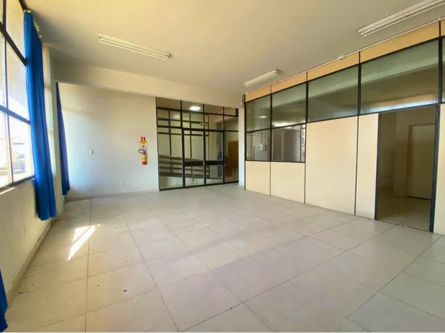 Imagem 3: 3 Dormitórios, 1 Suítes, 3 Banheiro, 2 Vagas na Garagem