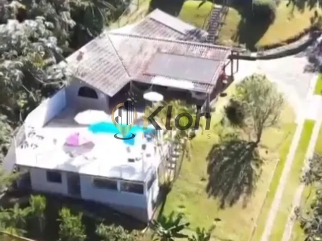 Imagem: Lindas casas com piscina garagem e muito