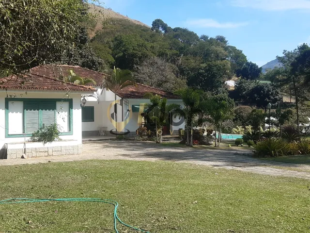 Imagem 4: Casa à venda no bairro Samambaia - Petrópolis/RJ