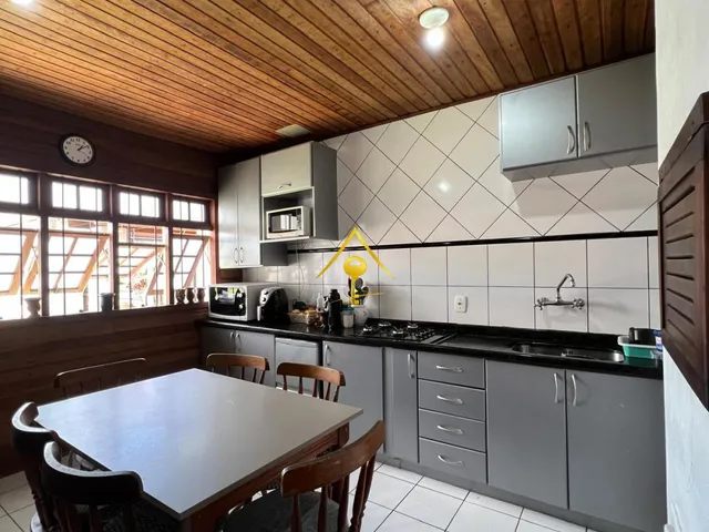 Imagem 9: Casas e Sobrados com 3 Dormitorio(S) Localizado(A) no Bairro Petrópolis em Novo Hamburgo
