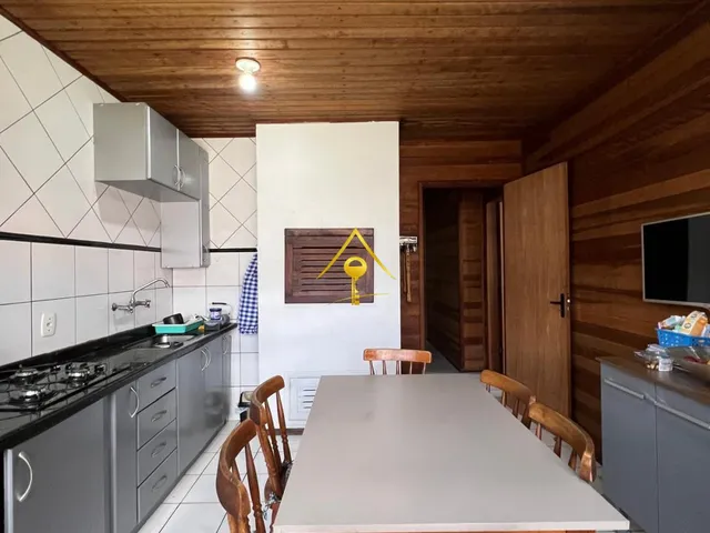 Imagem 10: Casas e Sobrados com 3 Dormitorio(S) Localizado(A) no Bairro Petrópolis em Novo Hamburgo