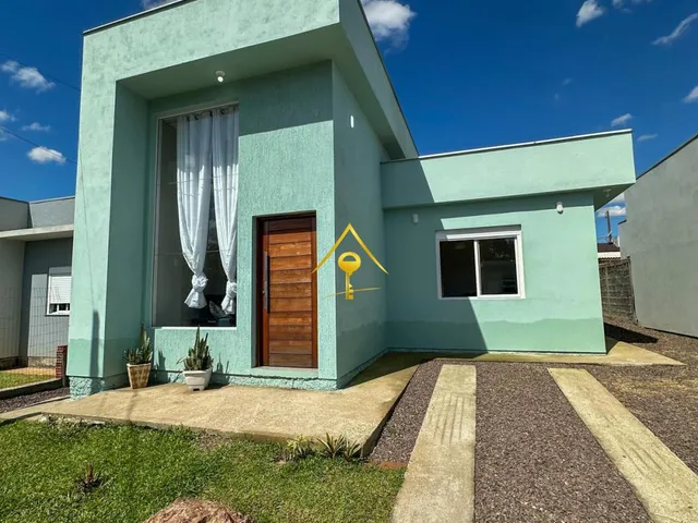 Imagem: Casas e Sobrados com 3 Dormitorio(S) Localizado(A)