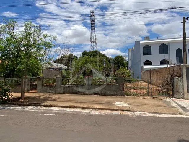 Imagem: Lote À Venda em Astorga, Centro, 988,45M²