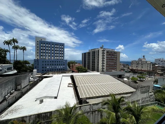 Imagem 2: A 5ª Avenida Imóveis apresenta essa exclusiva e bem decorada unidade de 3 Suites