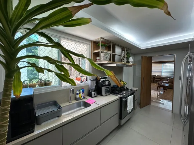 Imagem 16: A 5ª Avenida Imóveis apresenta essa exclusiva e bem decorada unidade de 3 Suites