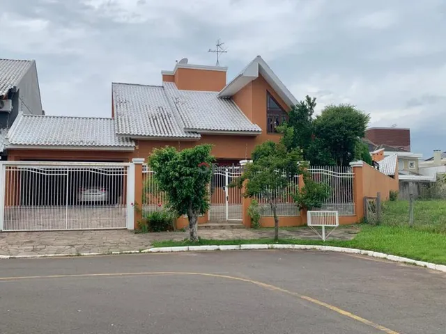 Imagem: Sobrado C/ 5 Quartos (02 Suítes) no Bairro