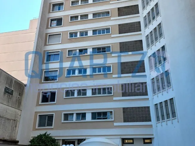 Imagem: Espaçoso apartamento de 4 quartos no Centro