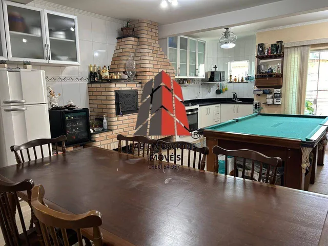 Imagem: Sobrado com duas casas e área gourmet