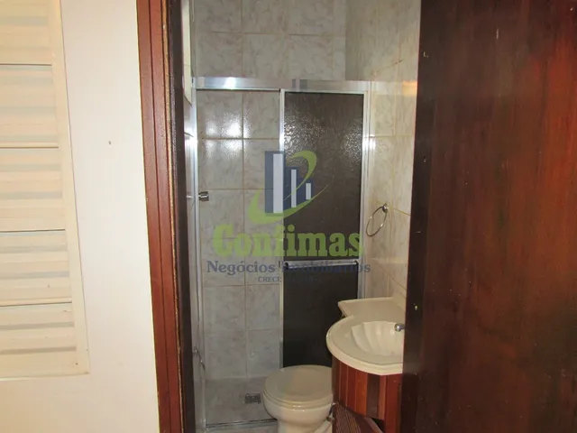 Imagem 3: Imperdível oportunidade: Casa comercial à venda no Centro de...