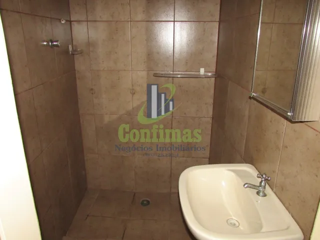 Imagem 15: Imperdível oportunidade: Casa comercial à venda no Centro de...