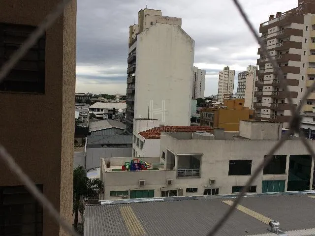 Imagem: Apartamento com 4 Quartos no Centro