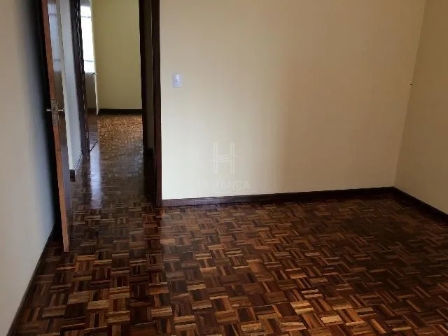 Imagem 14: Apartamento com 4 Quartos no Centro