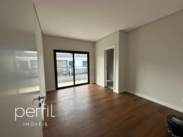 Imagem 6: Casa em condomínio de luxo na Glória, Joinville-SC: 3 quartos, 3 suítes, 2 salas, 4