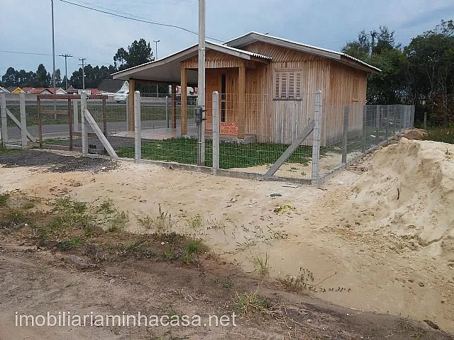 Imagem: Terra de Areia com 2 Dormitorio(s) localizado(a)