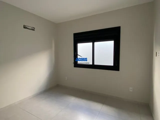 Imagem 4: Sobrado com 3 Dormitorio(s) localizado(a) no bairro Loteamento Moradas da Colina em