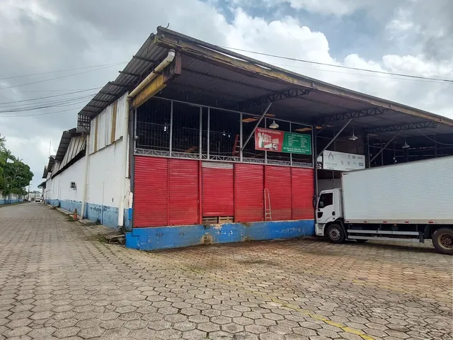 Imagem: Galpão com 750 Mts 4 Docas em Condomínio
