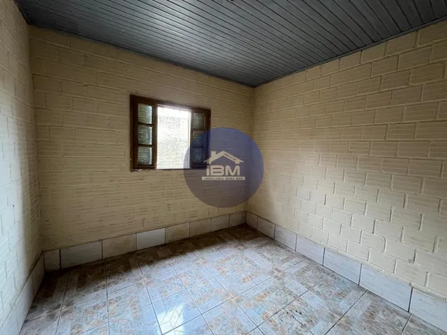 Imagem 3: Casa com 2 Dormitorio(S) Localizado(A) no Bairro Mathias Velho em Canoas / Rio Grande Do