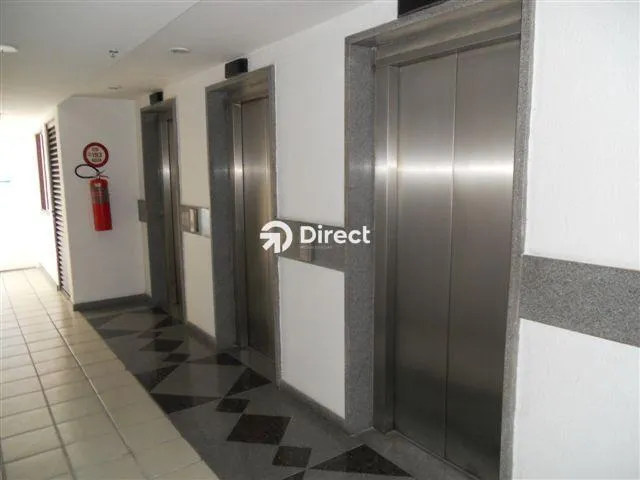 Imagem 2: Sala Comercial no Centro Empresarial Iberbrás - Boa Viagem